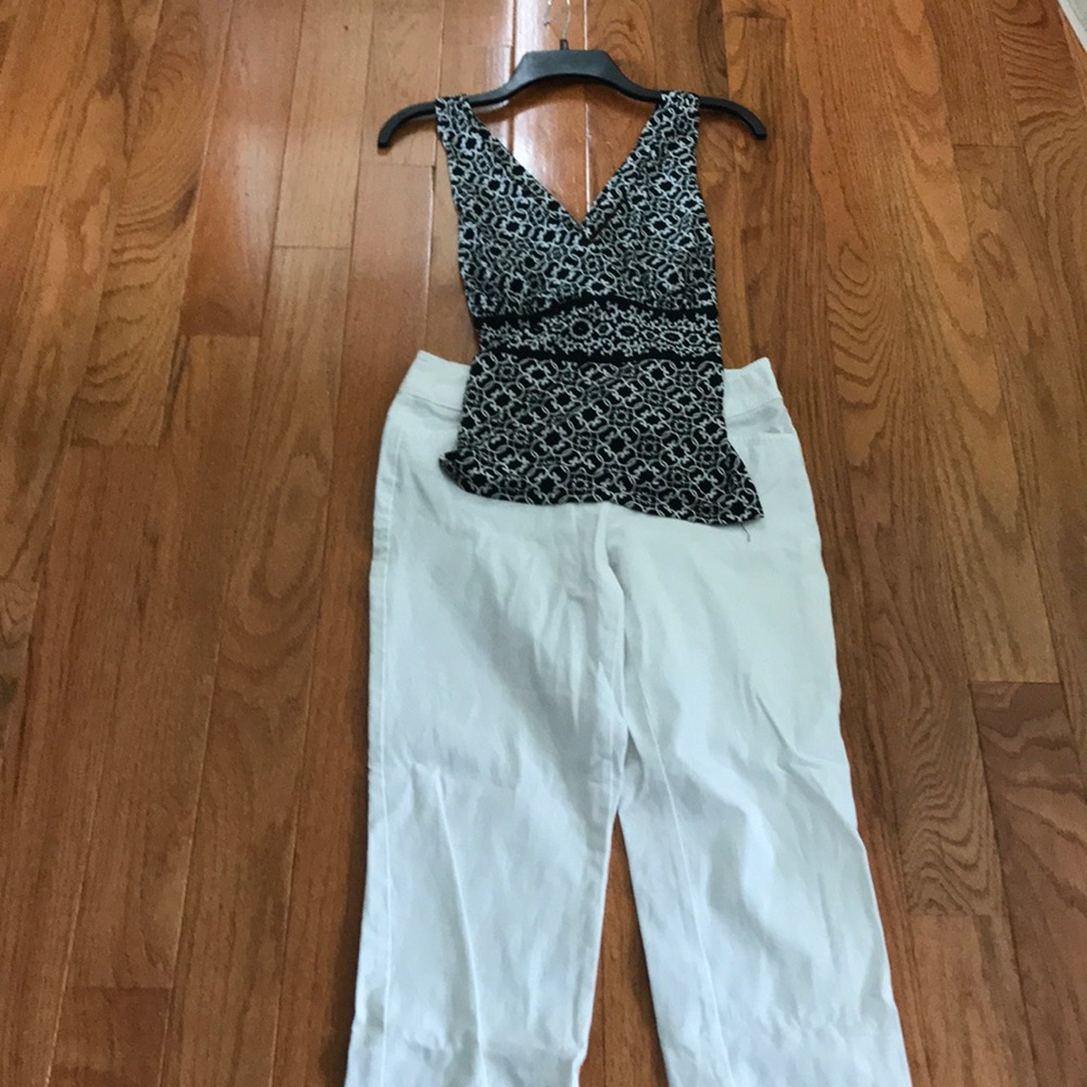 WHBM Top - Picture 2 of 3